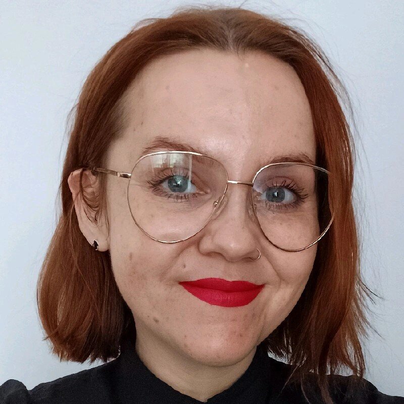 Matylda Grygorcewicz-Jabłońska - Project Manager & UX Designer Matylda Grygorcewicz-Jabłońska — Project Manager & UX Designer